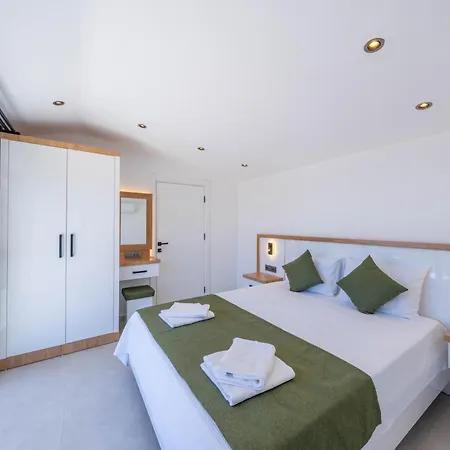Lovelet Villa