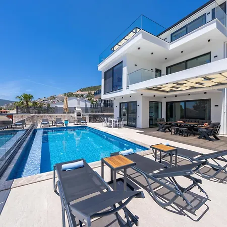 Lovelet Villa