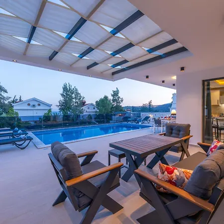 Lovelet Villa Kas