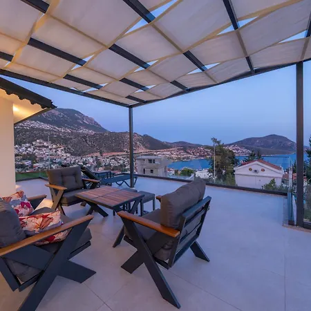 Lovelet Villa *