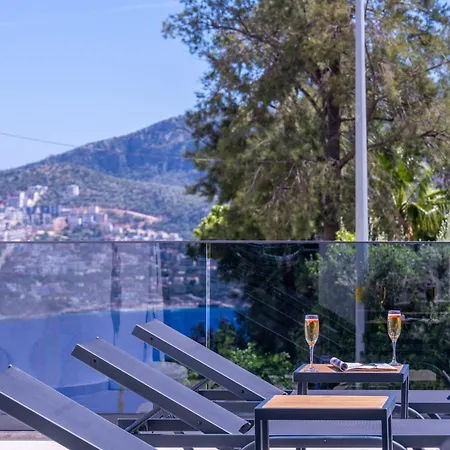 Lovelet Villa